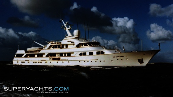 Oncle Paul Yacht
