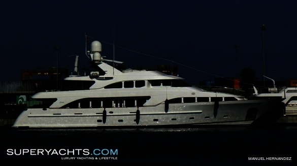 Dream On II (formerly Lady Sisa) is a 34.95m (114' 7" ft) Benetti Classic 35 ... Dream On II (formerly Lady Sisa) is a 34.95m (114' 7" ft) Benetti Classic 35 ...