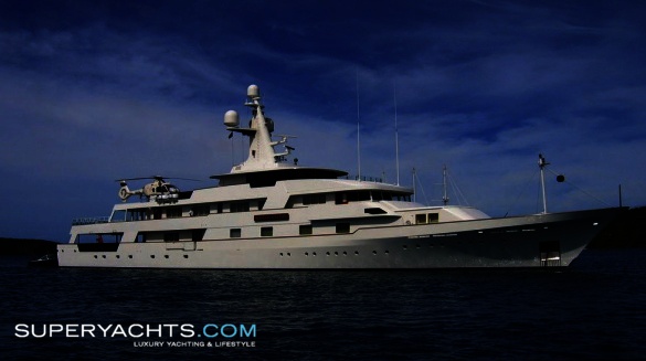 White Cloud Yacht
