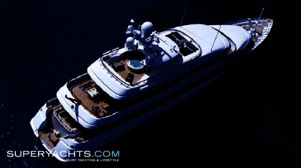 Issana Yacht