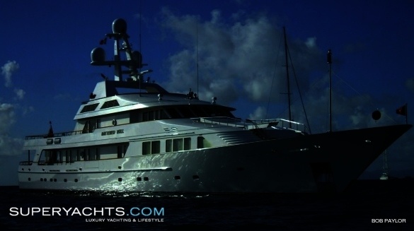 Battered Bull Yacht Battered Bull Yacht