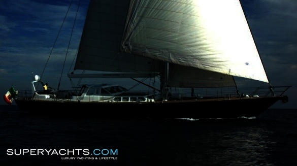 Antares Avance Yacht